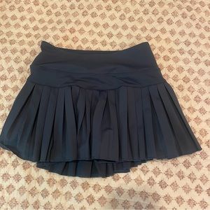 Gold hinge mini skirt